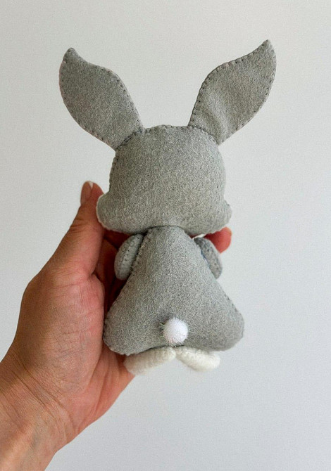 М’яка фетрова іграшка заєць ручної роботи – безпечна розвиваюча іграшка Київ - фото 2