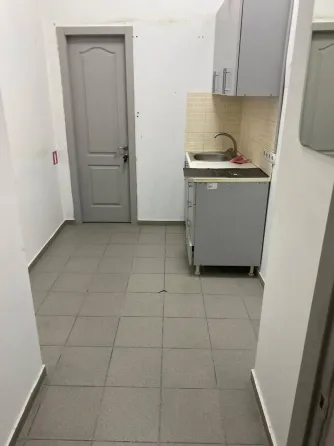 Невеликий офіс в районі ЖК "Панорама" свіжий ремонт, 2 вікна, своя вода і каналізація, кондиціонер. Дніпро