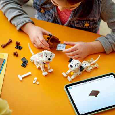 Конструктор LEGO Disney Лакі та Пенні. 101 далматинець (43271) Вінниця