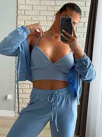 Женский повседневный прогулочный костюм тройка: кофта топ и штаны двунить 46/48, Голубой Одесса