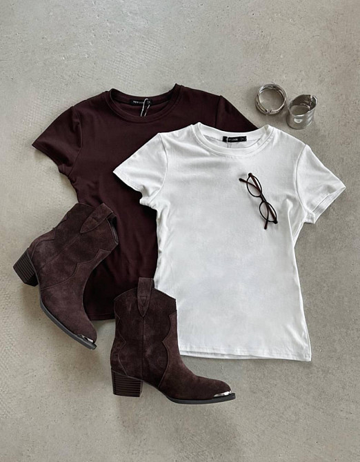 Жіноча базова футболка з коротким рукавом у стилі скімс з натуральної турецької віскози Одеса - фото 3