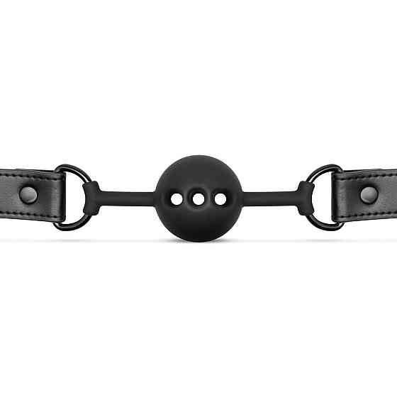 Воздухопроницаемый кляп Bedroom Fantasies: Breathable Silicone Ball Gag, черный Sex Aura Киев
