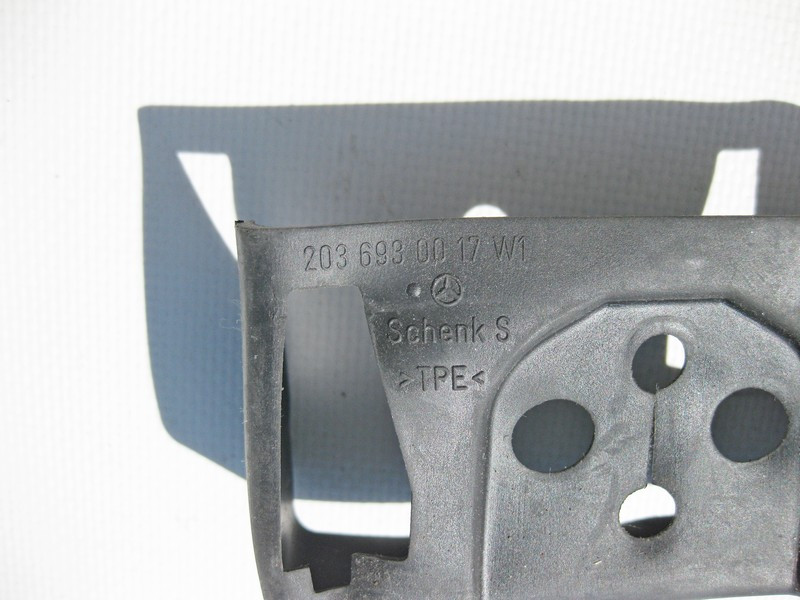 Mercedes-Benz  A2036930017 Гумова кришка петлі скоби вуха замка двері багажника CL203 Sportcoupe C203 Одесса - изображение 4