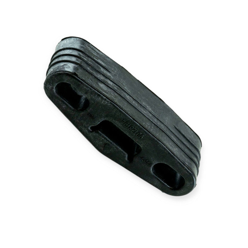 Гумки глушника NEXIA (3 отвори) задня кріплення Мукачево - фото 1