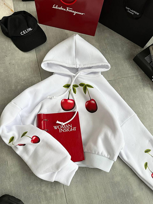 Жіноча тепла оверсайз худі з вишеньками тринитка на флісі Одеса - фото 9