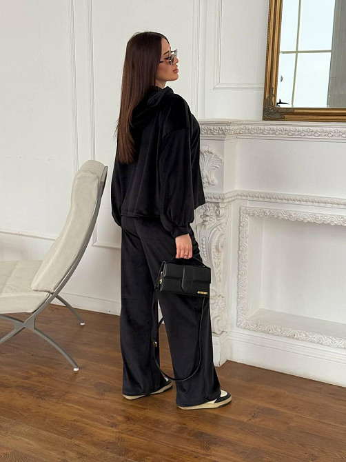 Женский повседневный костюм тройка: кофта, топ и брюки велюр Черный, 42/46 Одесса - изображение 6