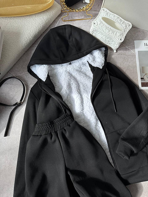 Женский теплый повседневный костюм двойка: худые+штаны, трехнить на флисе + мех Черный, 42/44 Одесса - изображение 4