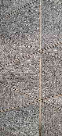 Шпалери вінілові на флізеліні Marburg Travertino 1.06х10 фігури трикутники смуги структурні чорні з беж 3д Київ