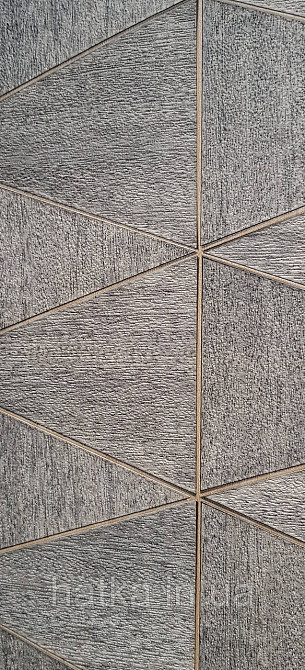 Шпалери вінілові на флізеліні Marburg Travertino 1.06х10 фігури трикутники смуги структурні чорні з беж 3д Київ - фото 2