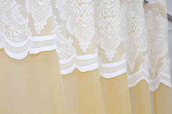 Кухонный комплект VR-Textil № 085к шторки с ламбрекеном золотистый с белым 270х170 см (52-0408) Киев