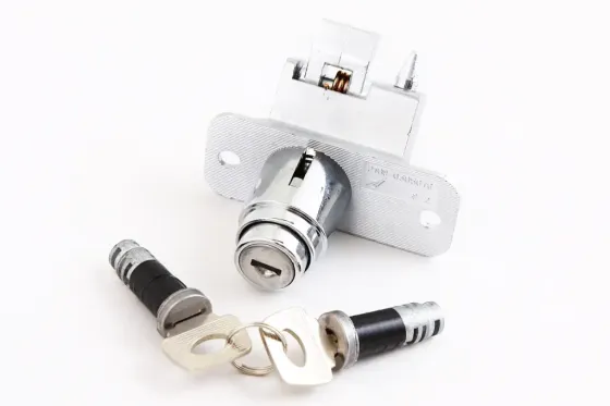 Замок багажника 2108 з циліндрами хром. Flagmus Вінниця