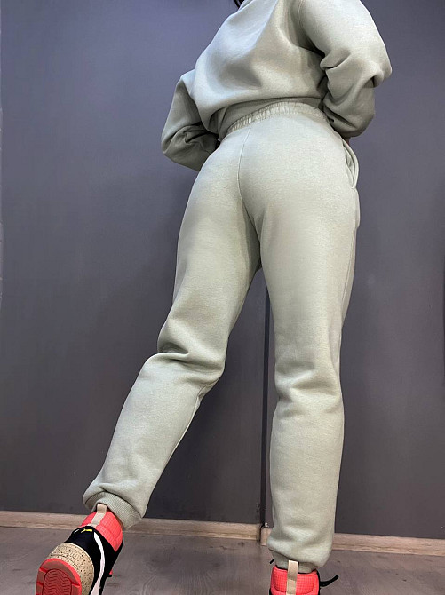 Штаны женские Pepper&mint 24-13 спортивные джоггеры резинка на талии утепленные оливковые, оливковый, S Киев - изображение 13