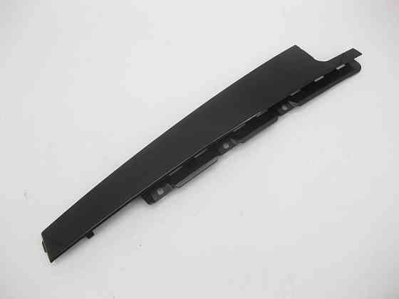 VAG  4M0839902 Вертикальна накладка на задніх правих дверях спереду Одеса