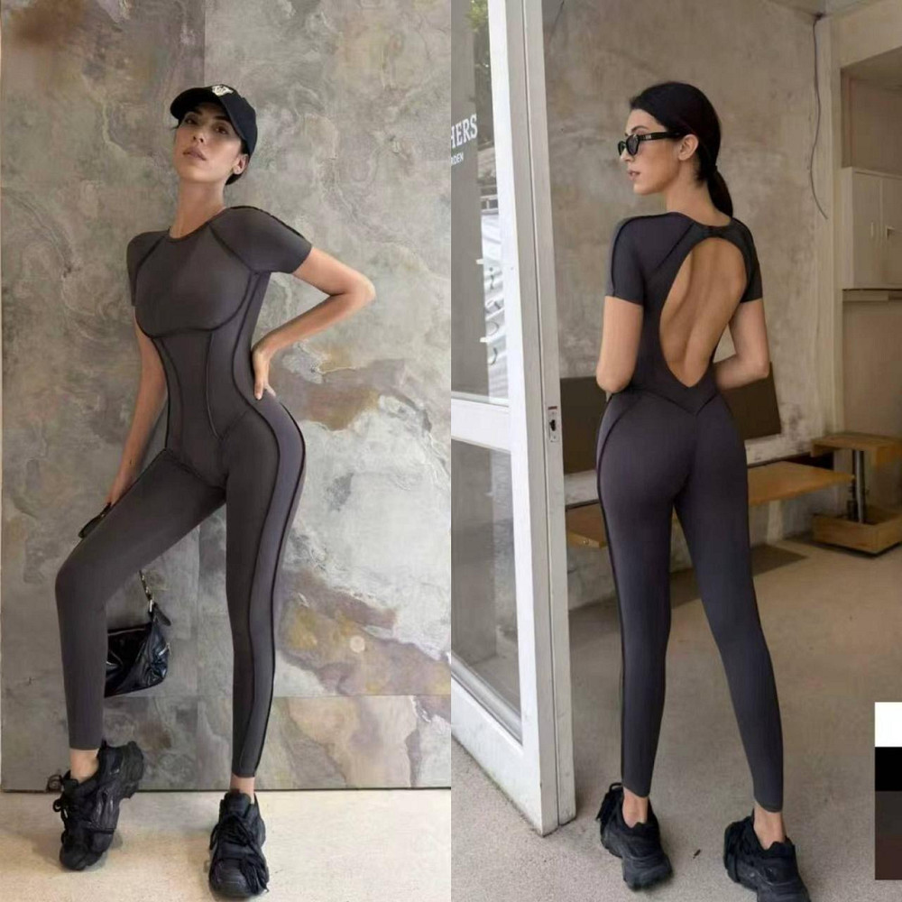 Женский стильный моделирующий комбинезон с эффектом утяжки микродайвинг Шоколад, 42 Одесса - изображение 1