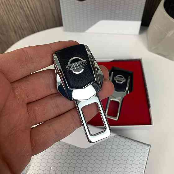 Заглушки для ременів безпеки на подарунок у коробочці Toyota, BMW, Lexus, Mazda, Nissan, Subaru, Chevrolet Nissan ( 24495 ) Харків