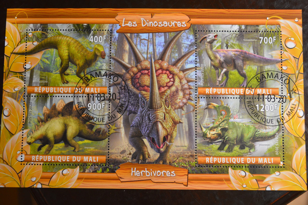 Мали. Марки. Фауна. Блок. 2020 год (В-2) Полтава - изображение 1