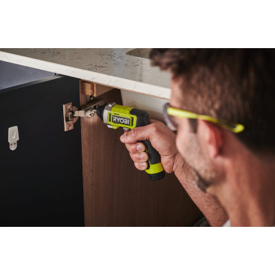Викрутка акумуляторна Ryobi RSD4-120T 4В, USB, Lithium, 1х2Ah, 5Нм, 200об/хв, кейс, 10 насадок (5133006210) Вінниця - фото 5