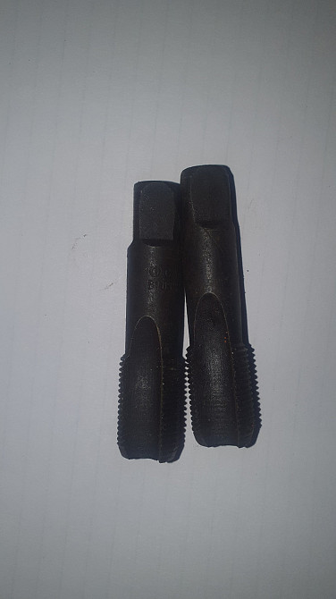 Мітчик дюймовий ручний 3/8. СРСР. Харків - фото 1