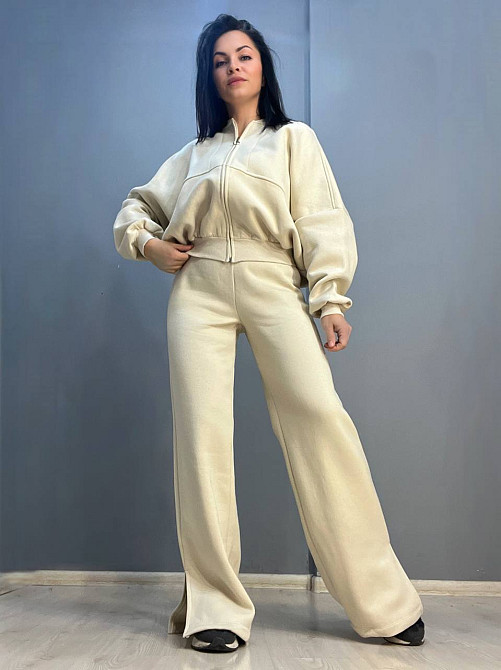 Костюм женский Quzen 472-472 пилот молния брюки палаццо широкие флис светло бежевый, світло-бежевый, Одесса - изображение 1
