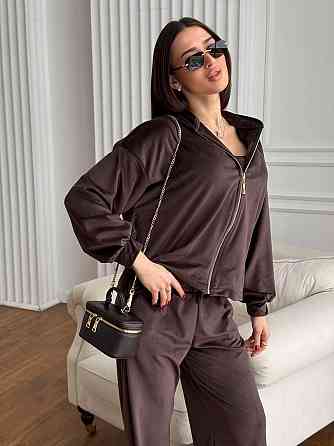Женский повседневный костюм тройка: кофта, топ и брюки велюр Шоколад, 48/52 Одесса