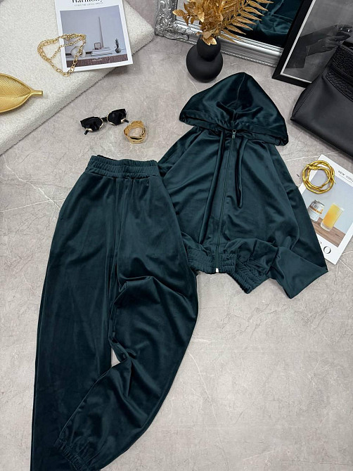 Женский повседневный велюровый костюм двойка: кофта и штаны Бутылка, 50/52 Одесса - изображение 3