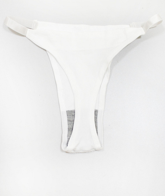 Комплект нижнего белья бюстгалтер и трусы Белый S/M Харьков - изображение 2