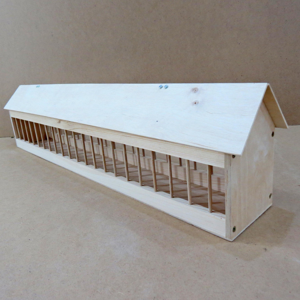 Деревянная кормушка для голубей 