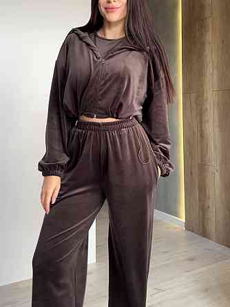 Жіночий прогулянковий костюм-трійка: худі топ і штани велюр плюш Шоколад, 44/46 Одеса