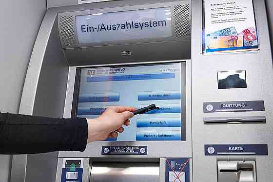 Ручка кулькова-стилус Troika Black Dolphin Рівне