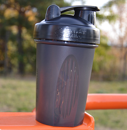 Шейкер спортивний BlenderBottle Original Classic 20oz/590ml Black Кам'янське - фото 8