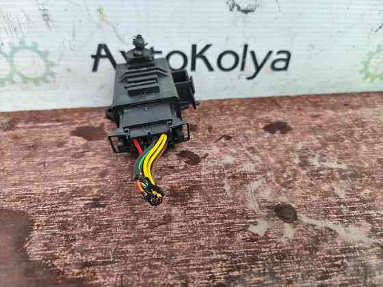 Блок керування обігрівом сидіння VW Golf V 2003-2008 (1K0959772) Ковель
