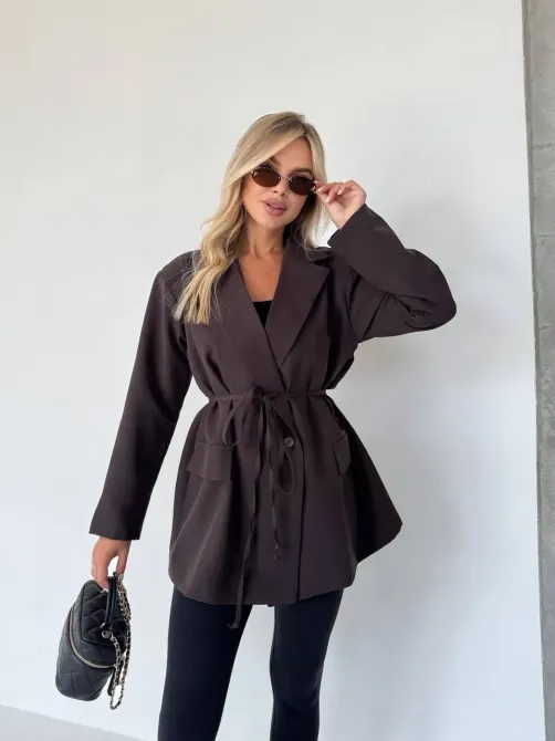 Женский пиджак с поясом - универсальная вещь для базового гардероба Одесса - изображение 10