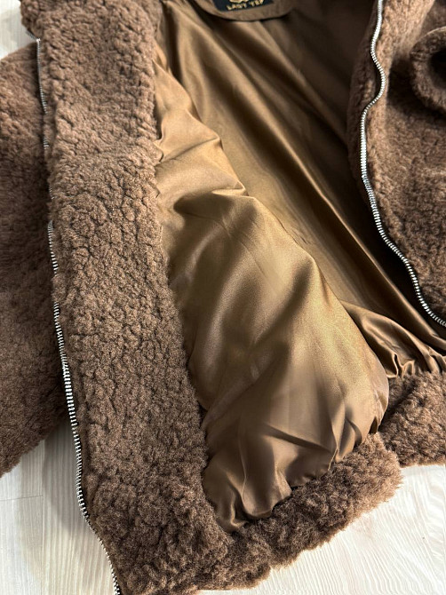 Шуба женская Lady Yep 10017 тедди бомбер оверсайз на молнии, коричневый, one size Киев - изображение 19