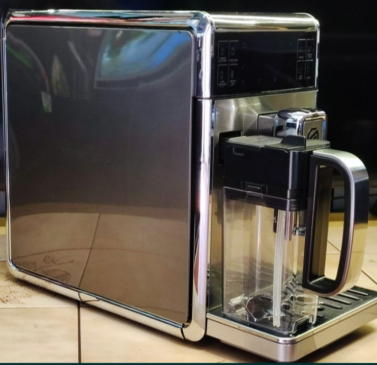 Кофеварка SAECO GranBaristo/ Latte Cappuccino/ Premium / HD8975. Киев - изображение 1