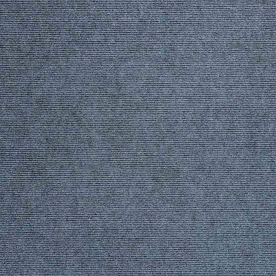 Сіра самоклеюча плитка під ковролін Київ