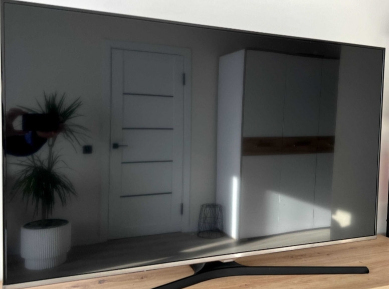 Телевизор Samsung 48