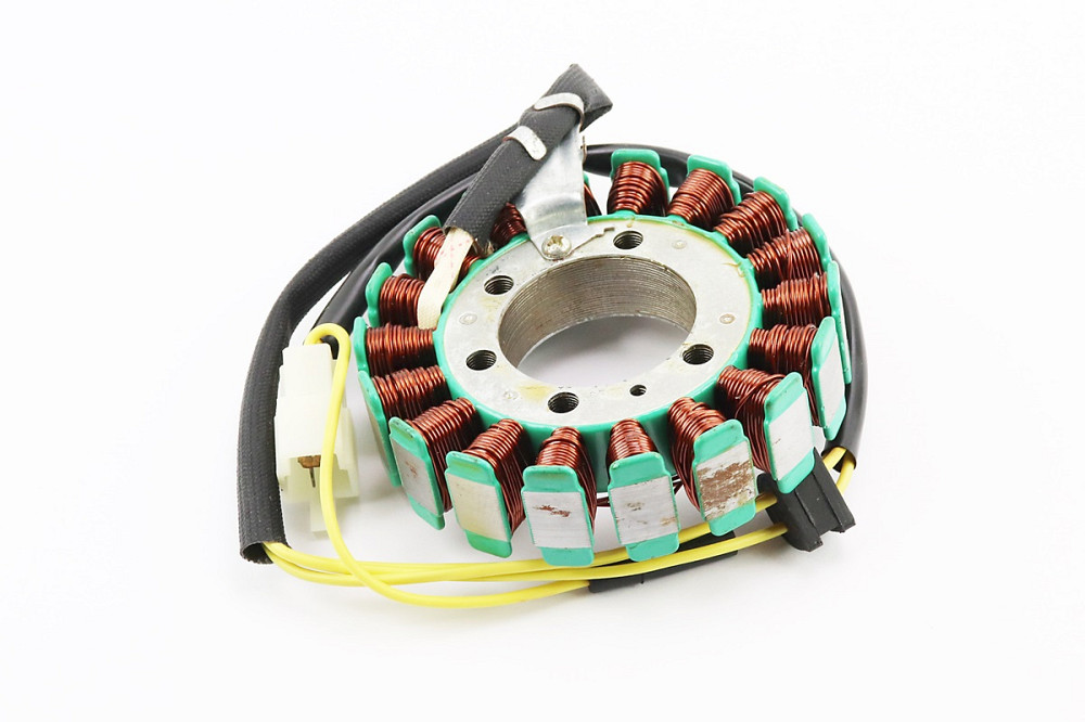 УЦІНКА 250сс СКУТЕР Статор магнето (генератора) Honda CN250/CF250 (18 котушок роз'єм "мама/тато 1+3") не Viper, тип 3 (незначний наліт, Киев - изображение 1