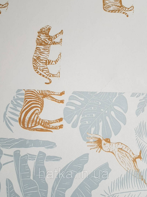Шпалери флізелінові дитячі Caselio Our Planet джунглі рослини тварини слони, тигри жирафи папуги на білому Київ - фото 2