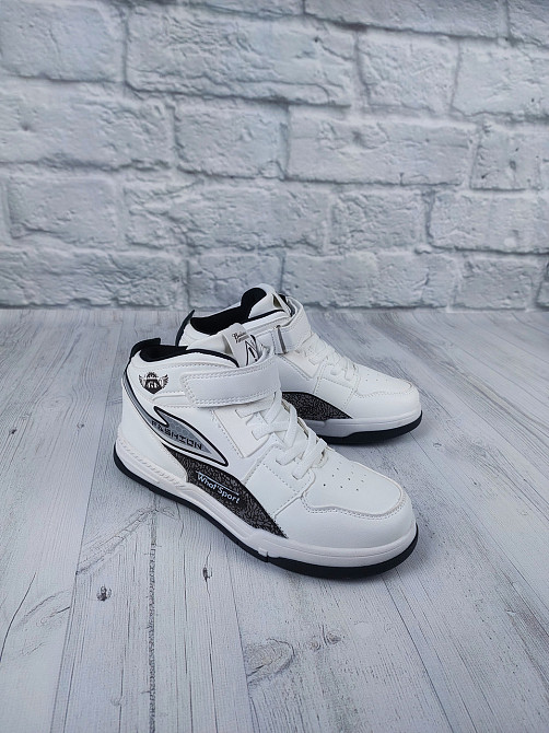 Детские демисезонные белые кроссовки хайтопы  светоотражающие для мальчиков подростков 32 Николаев - изображение 3