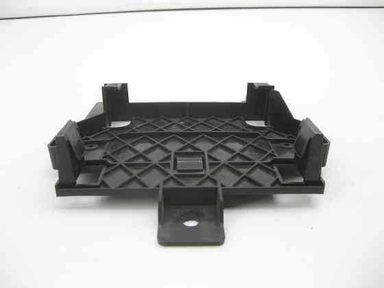 VAG  4M0907361 Кронштейн блоку керування системою AdBlue Одеса