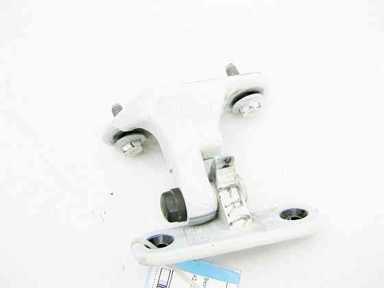 Mercedes-Benz  A2467201237 Верхня петля передніх правих дверей CLA Shooting Brake X117 CLA C117 GLA X156 A-class W176 B-class W242 B-class W246 Одеса