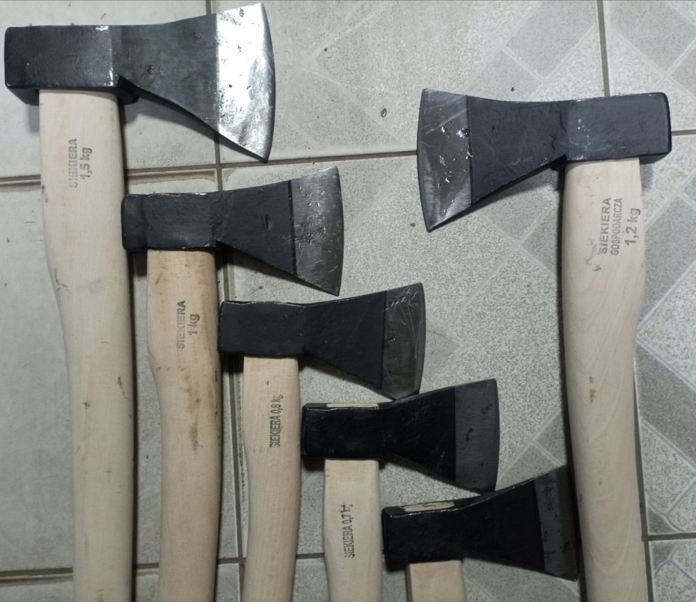 Сокира кована від польського виробника "Kuznia TosStal" вагою  600г довжиною топорища 365 мм Киев - изображение 2