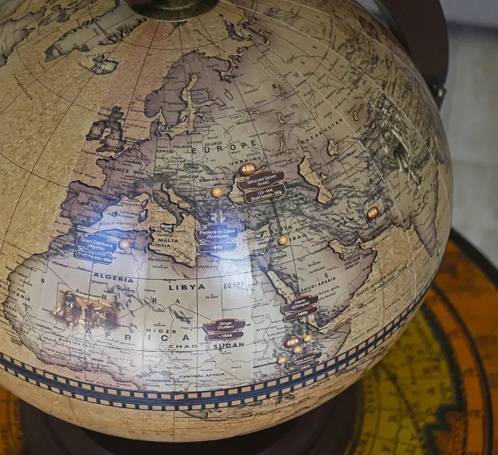 Глобус бар настольный Зодиак кремовый сфера 33 см Гранд Презент mastersem Киев - изображение 4