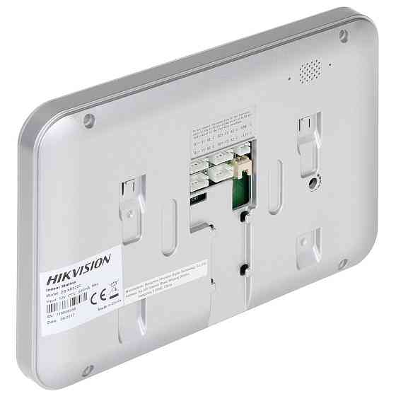 Комплект відеомофона Hikvision DS-KIS203T: відеодомофон 7" і відеопанель Київ