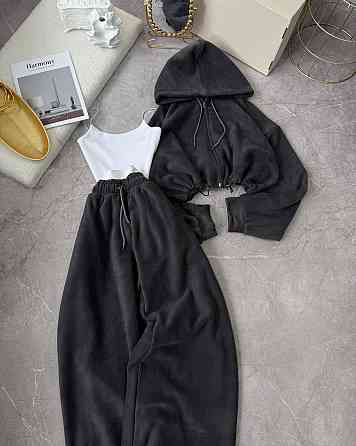 Жіночий теплий прогулянковий костюм — трійка: укорочена кофта, топ і штани в стилі оверсайз двосторонній фліс + мікродайвінг Графі Одеса