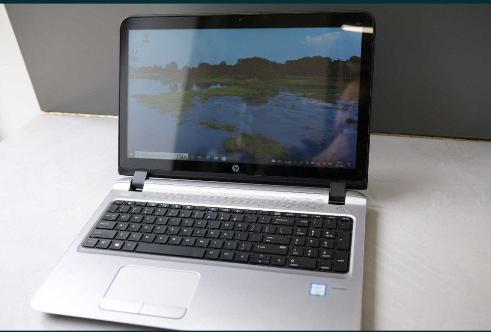 Ноутбук HP ProBook 450 G3 I5 -6200u 8 ram/128ssd 15/ 15.6 HD Touch б/у Киев - изображение 1