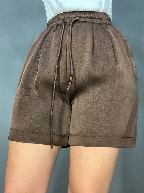Шорти жіночі A-N 25175 вільний крій шовкові жатка талія на резинці шнурок короткі коричневі, коричневий, M Київ - фото 18