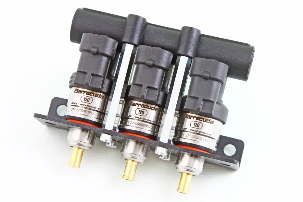 Форсунка ГБО Alex Barracuda 120 Нл/мин (3 шт. с рейкой и штуцерами) Винница - изображение 3