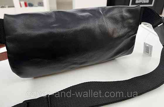 Недорогая сумка бананка из натуральной кожи в черном цвете PS Leather Киев