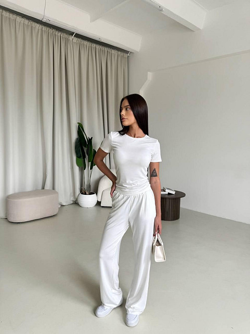 Жіночий стильний еластичний костюм, двійка якісна віскоза Молочний, 44/46 Одеса - фото 8